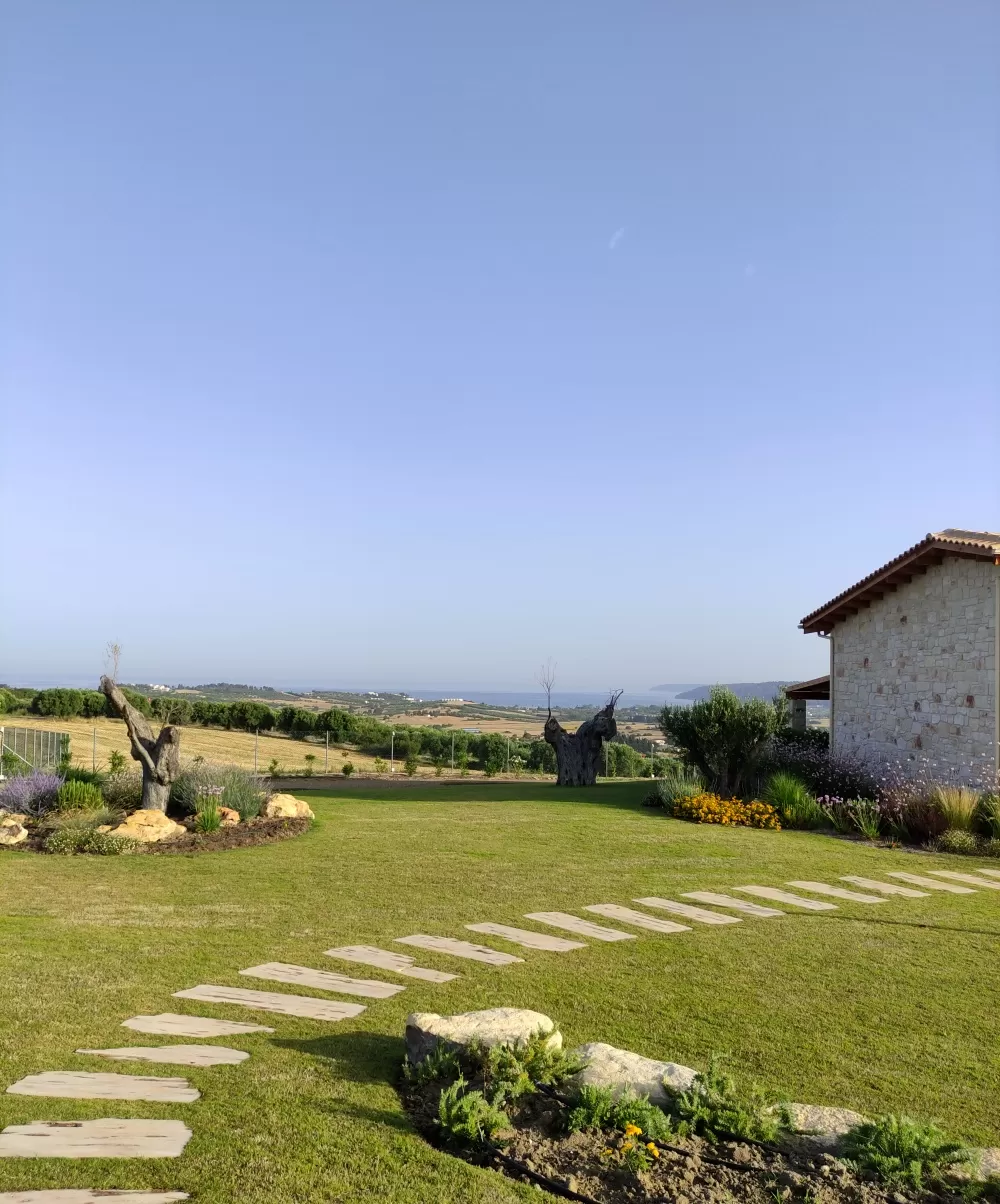 Photo of Mint Retreat Suites By Maria Athanasopoulou