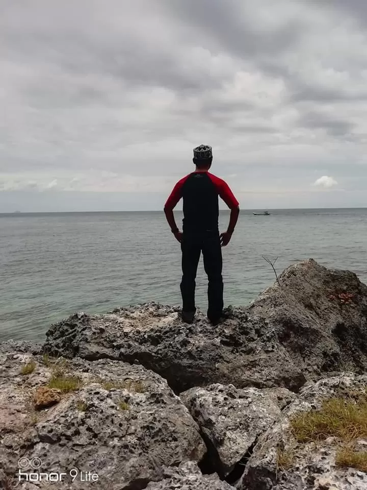 Photo of Pantai Ujung Tiro By Bambang Sumantri