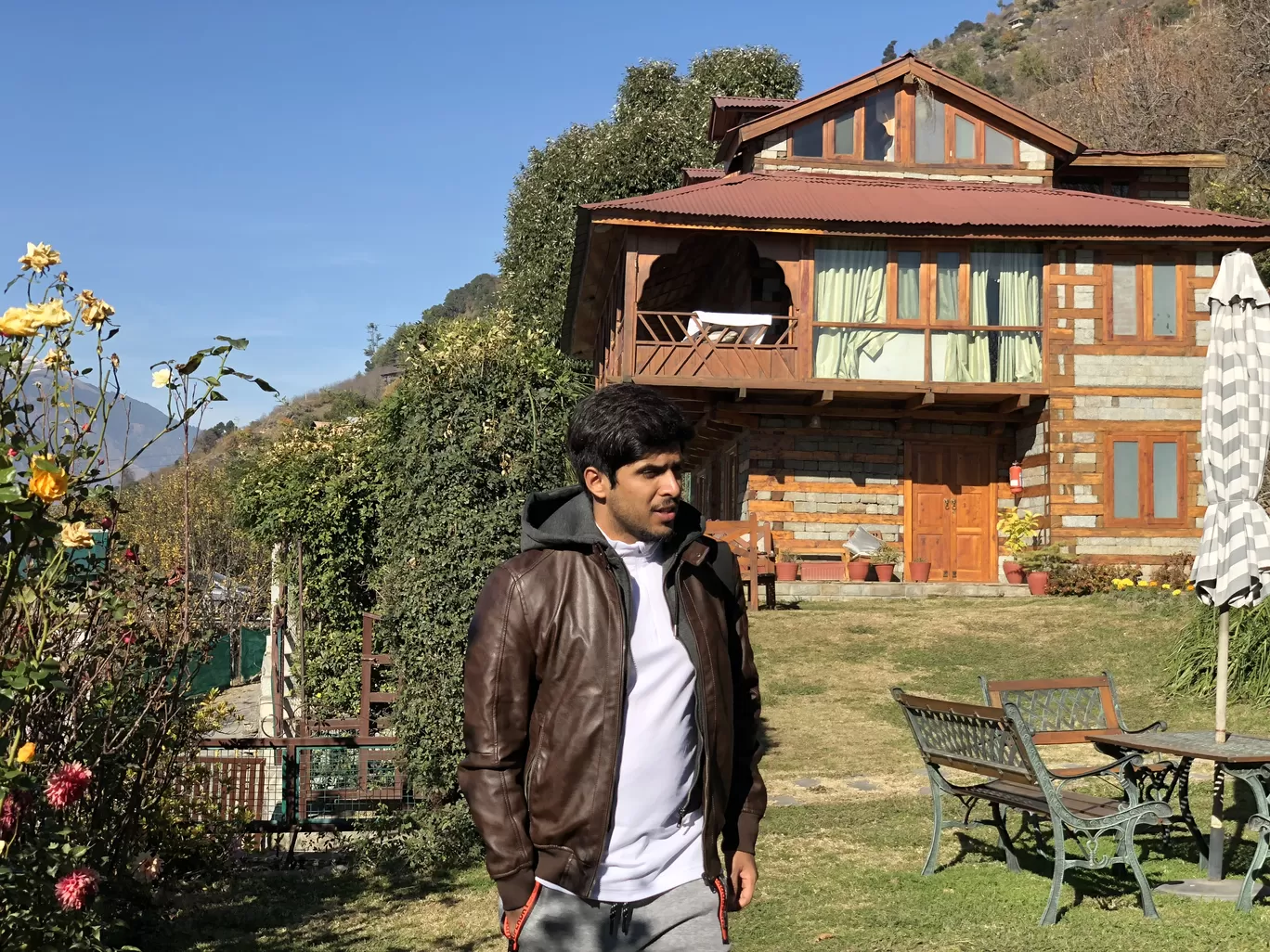 Photo of Himalyan Kothi Kais By Swati Tulsiyan