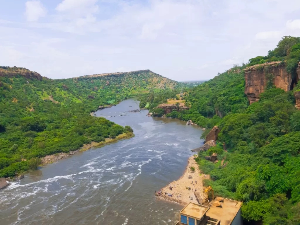 Photo of Gokak Water Falls By nusta traveller