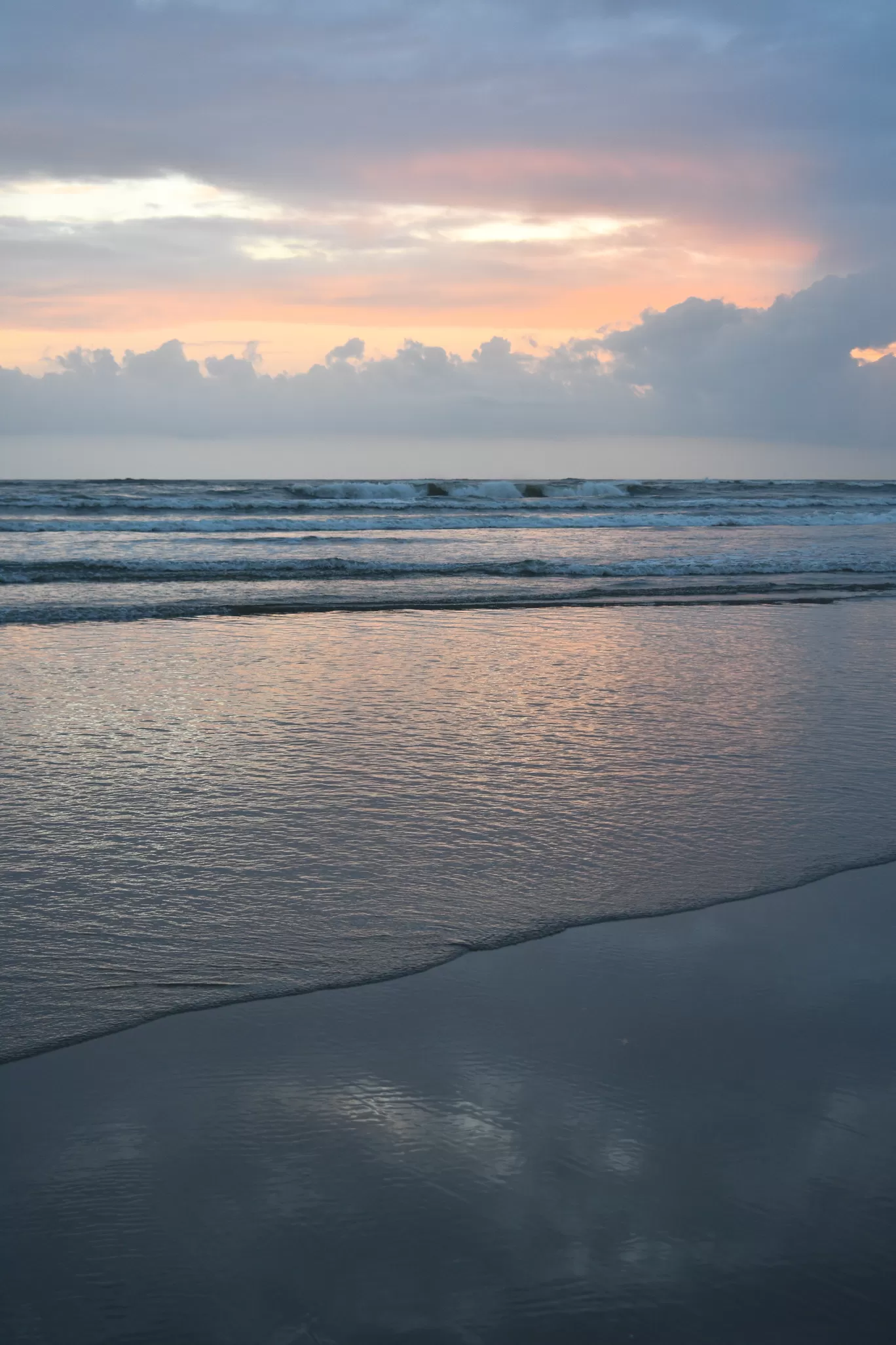Photo of Morjim Beach By Naman_kumar