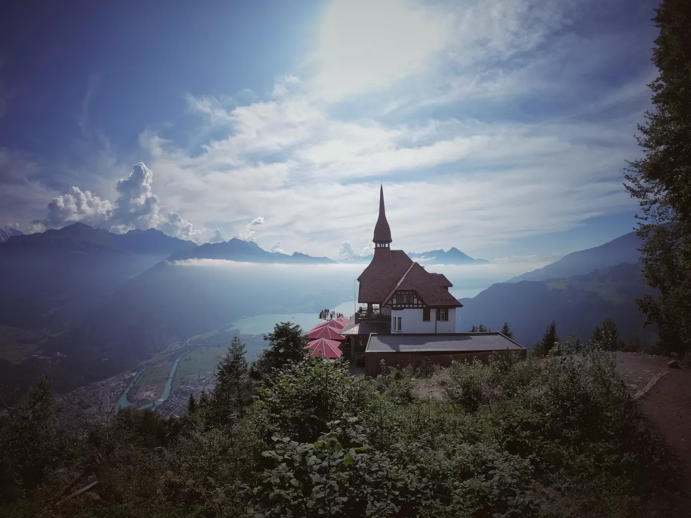 Photo of Lauterbrunnen By Aditya Tambe