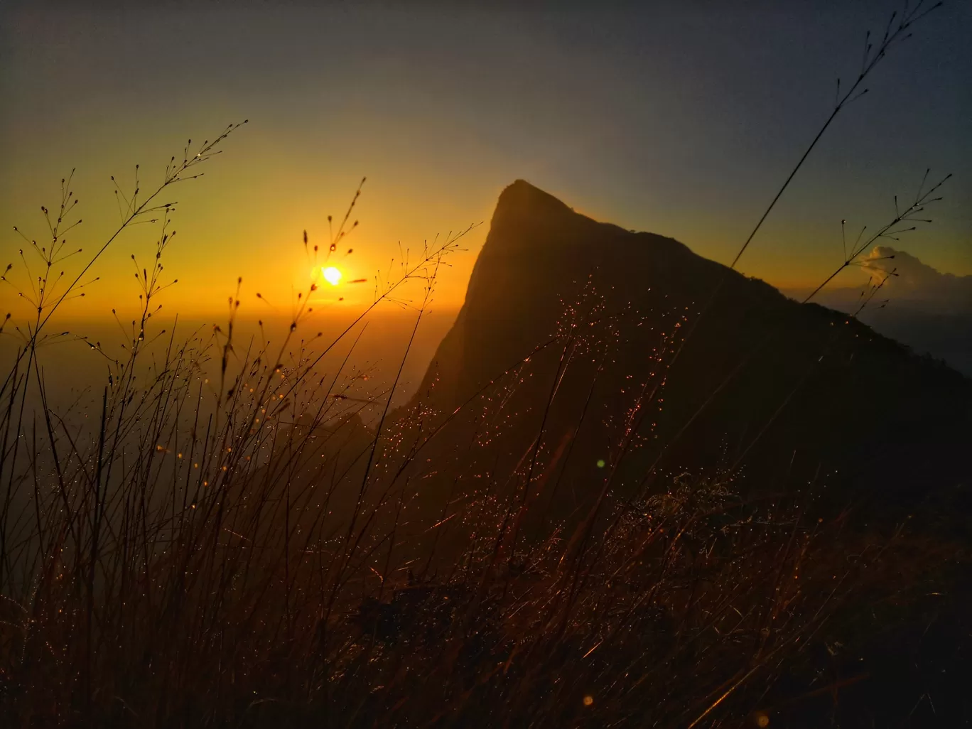 Photo of Kolukkumalai Tea Estate By Sudeep Puthalath