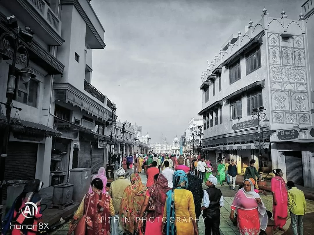 Photo of Amritsar Golden Temple By Nithin Pillai