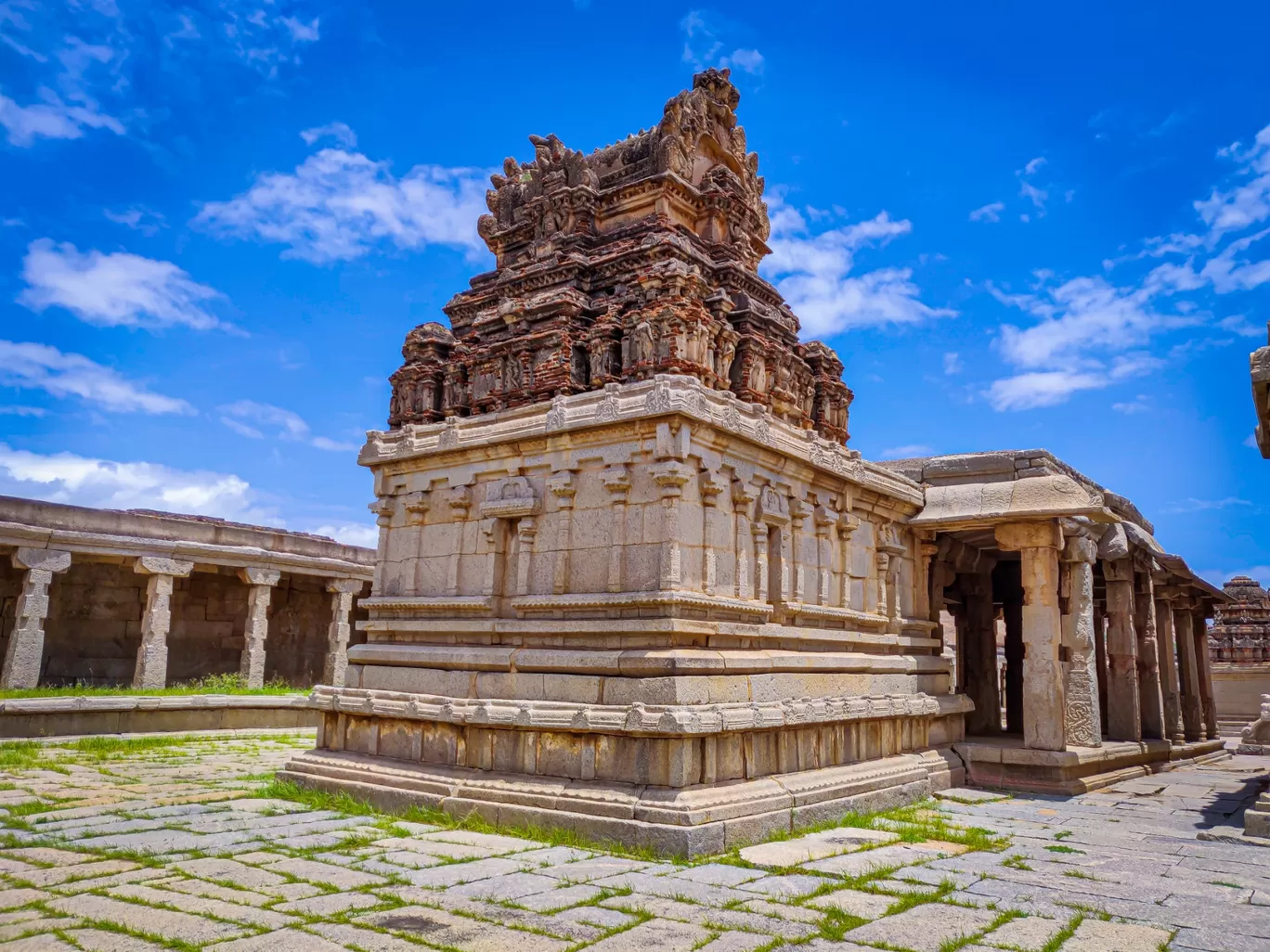 Photo of Hampi Karnataka By Travelamigos