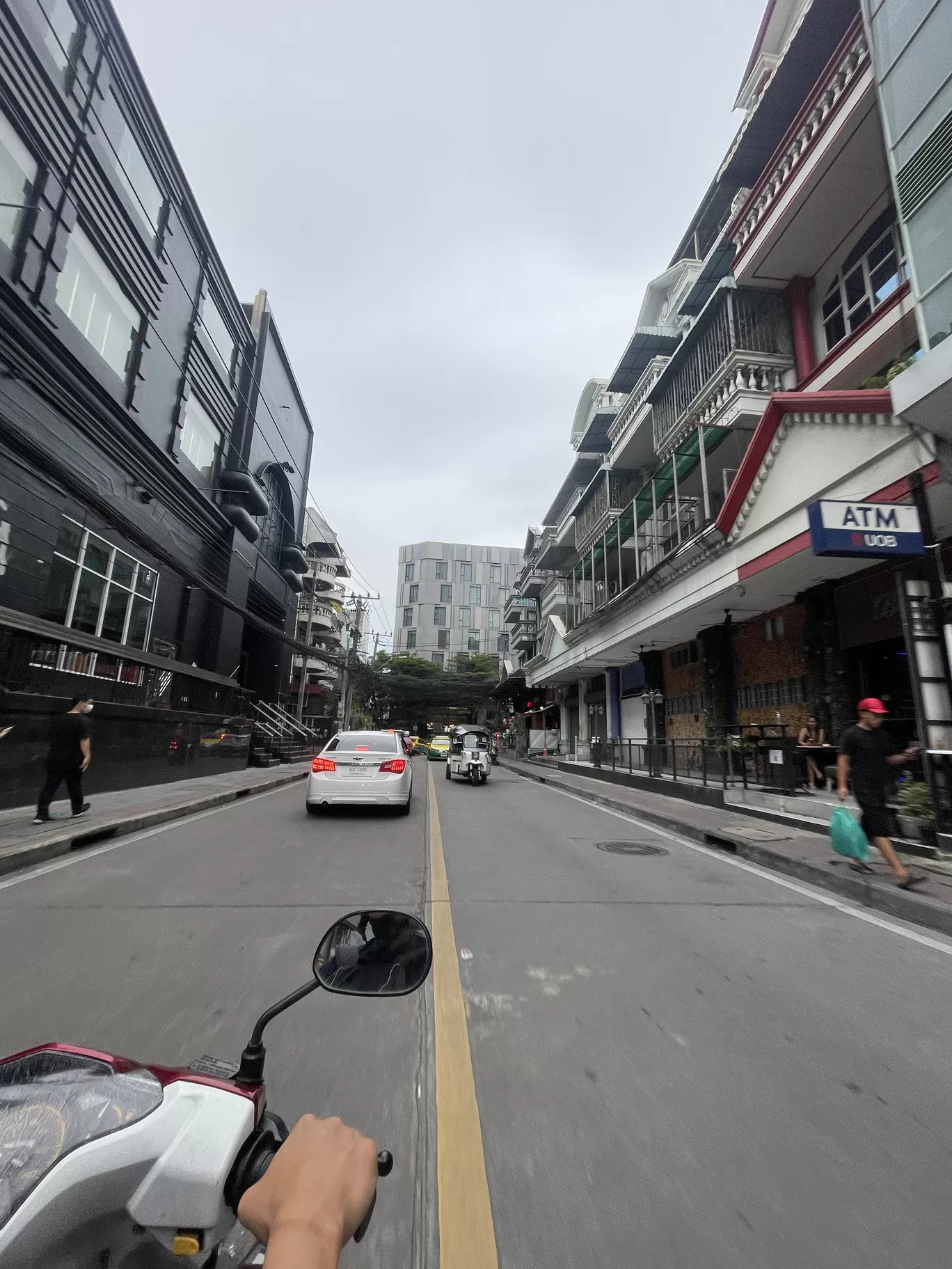 Photo of Sukhumvit 71 Road By Devanjal 