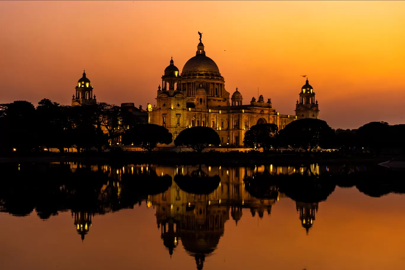 Photo of Victoria Memorial By Raunak Das