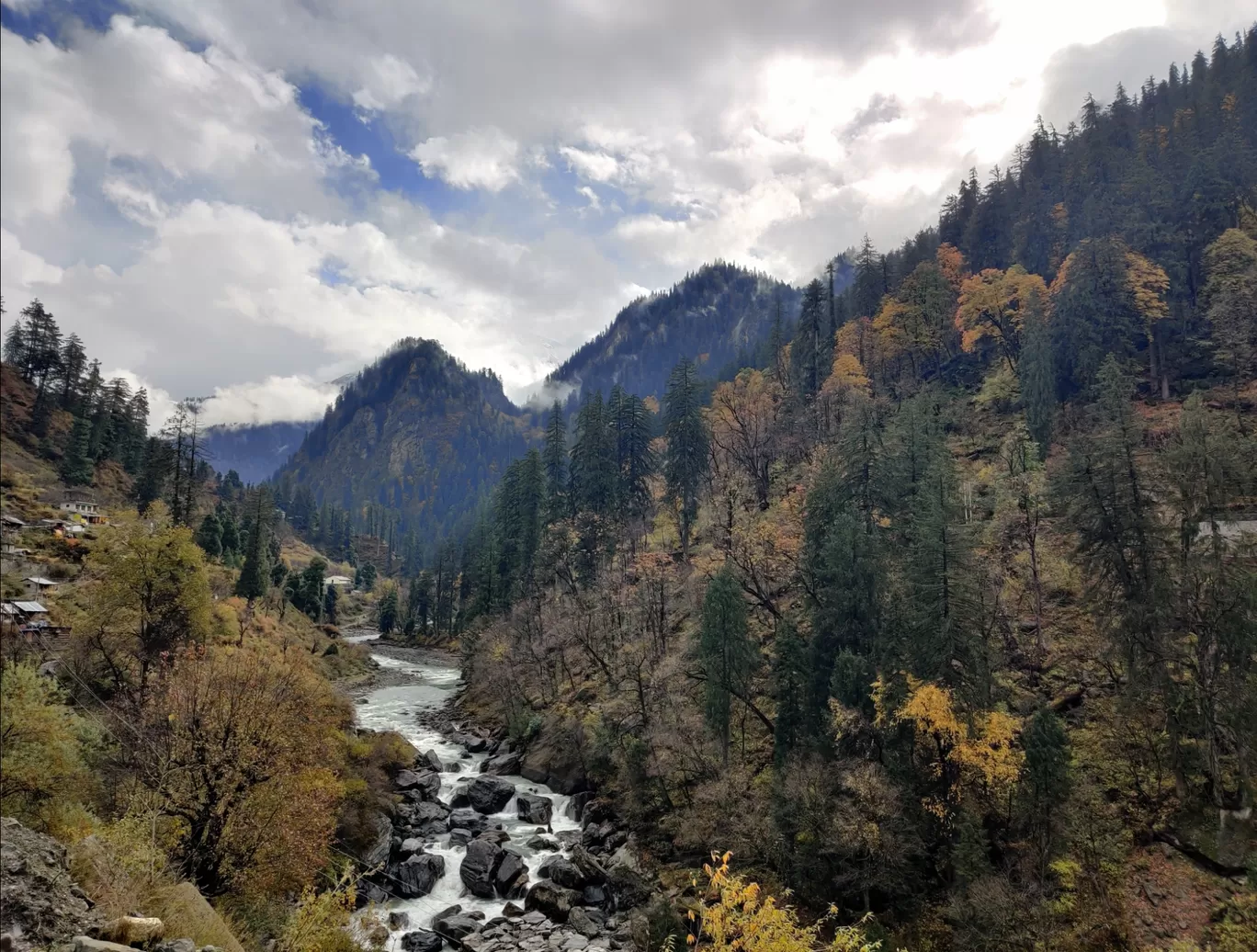 Photo of Parvati Valley By Aleena Siddiquee