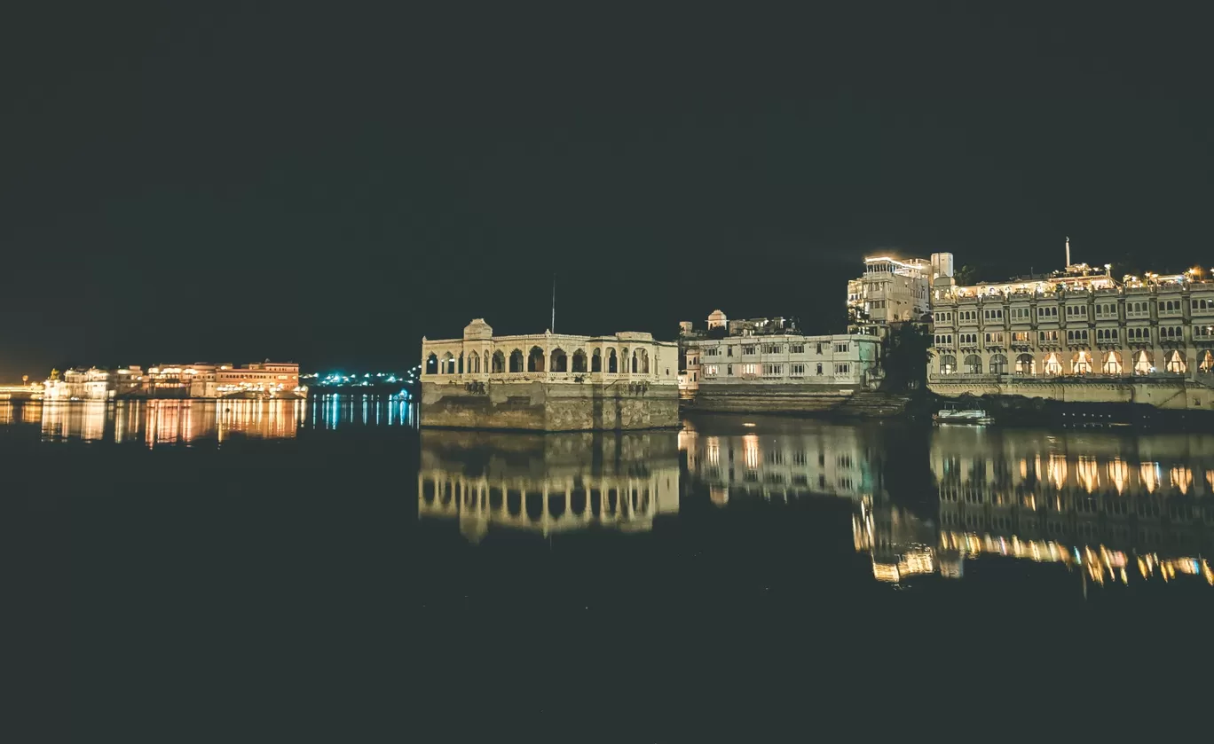 Photo of Lake Pichola By Adarsh Singh