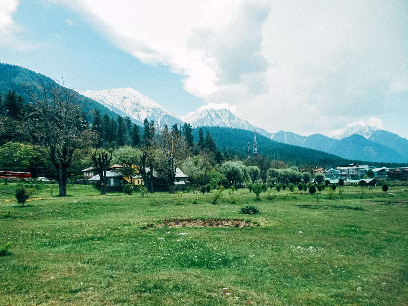 Photo of Kashmir By Bhoomi Gondalia