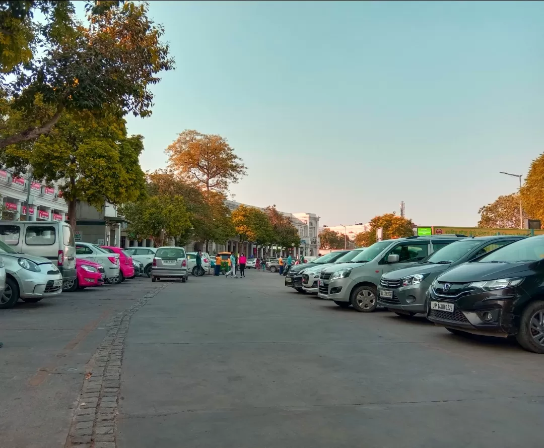 Photo of Connaught Place By Shyama Charan parsad