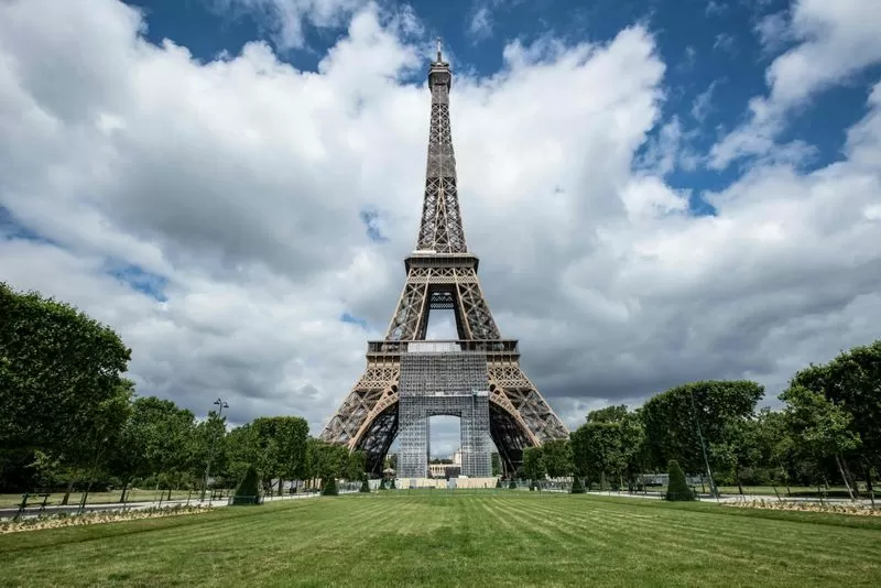 Photo of Paris-Charles de Gaulle Airport (CDG) By Traveler Lenses