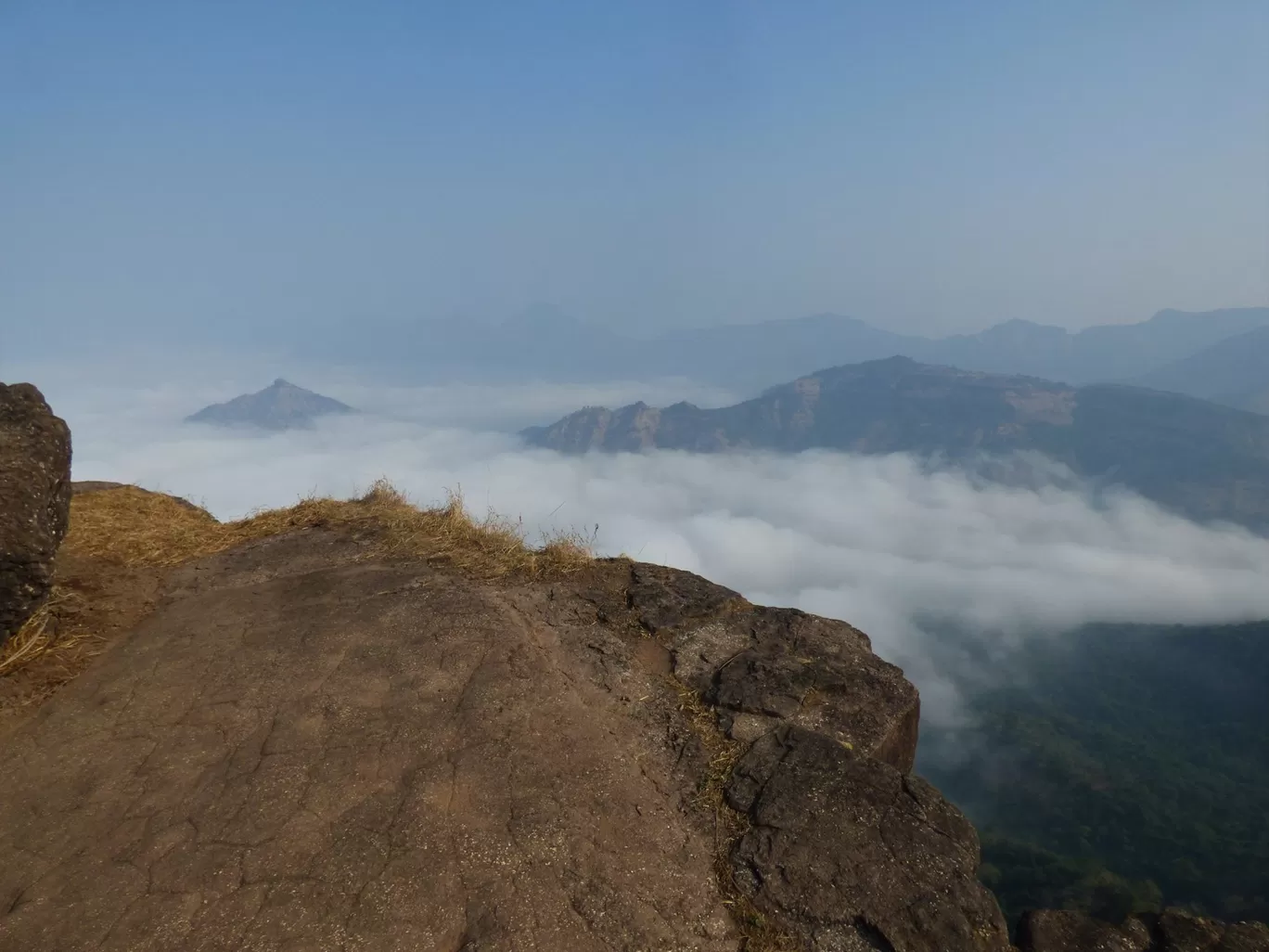 Photo of Kalavantin Durg By The Local Backpacker 