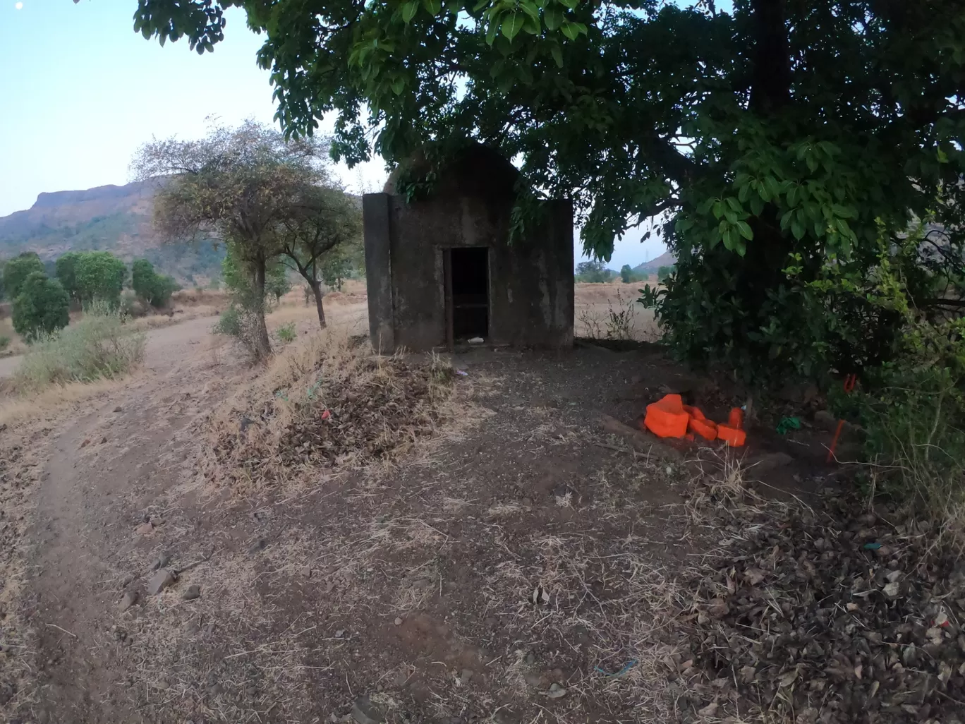 Photo of Tringalwadi Fort By The Local Backpacker 