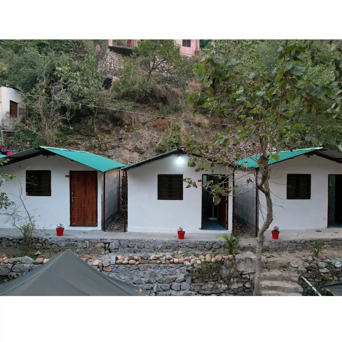 Photo of Rishikesh By hindustaniexplorer