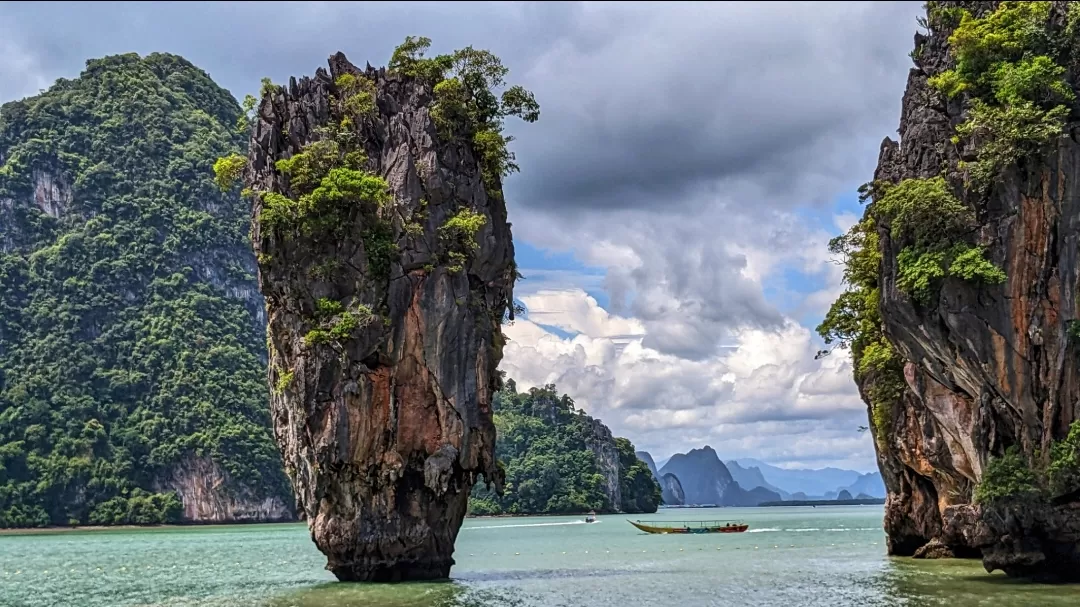 Photo of Phang Nga Bay By Aparajita