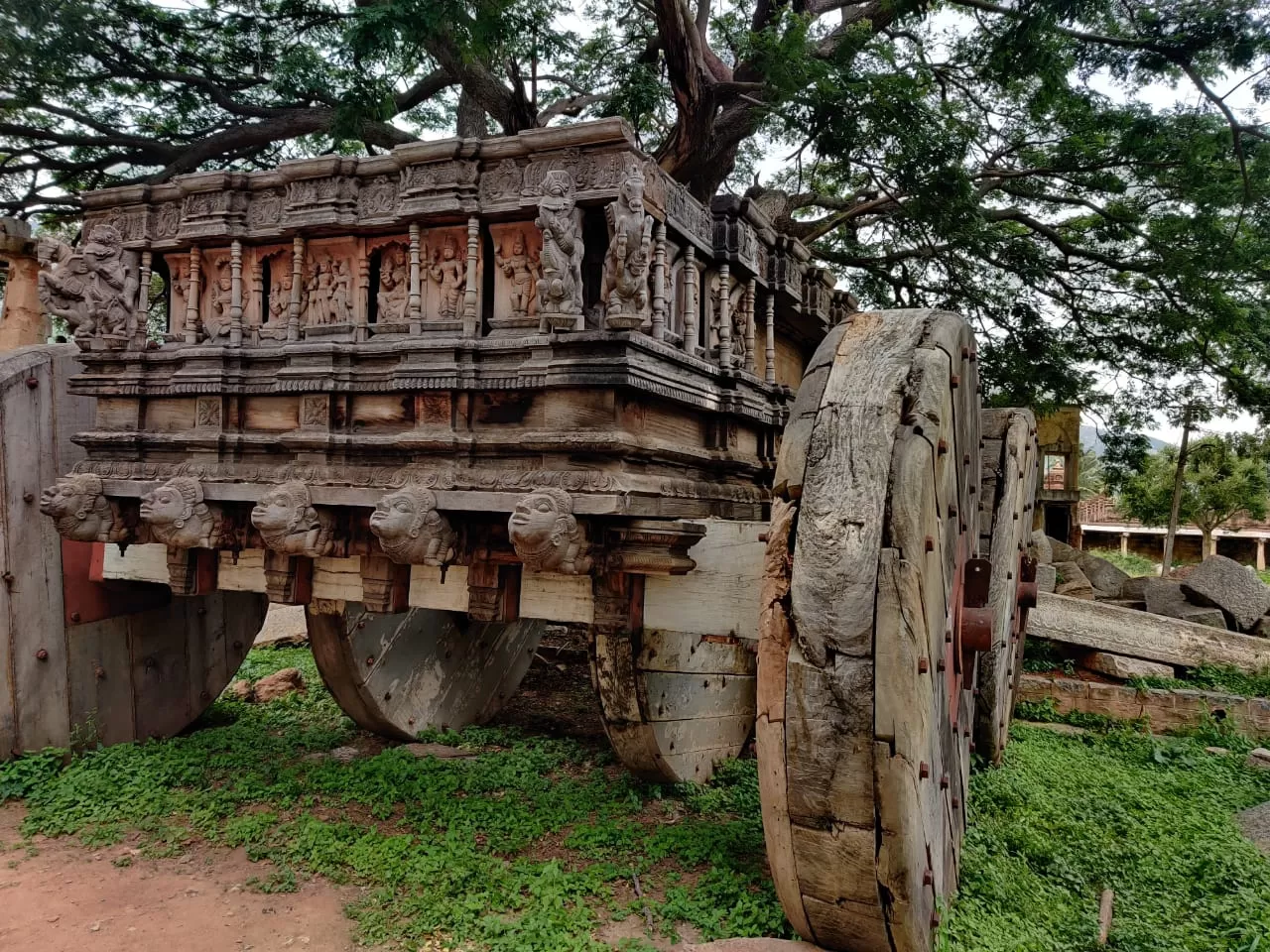 Photo of Bhoga Nandeeshwara Temple By Aparajita