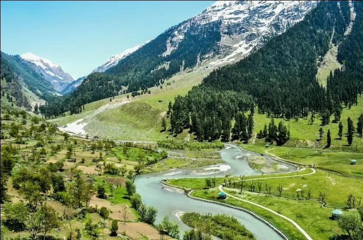 Photo of Jammu and Kashmir By Travelogyblog 