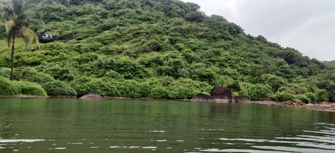 Photo of Arambol Sweet Water Lake By Paleen Paul W Edmond