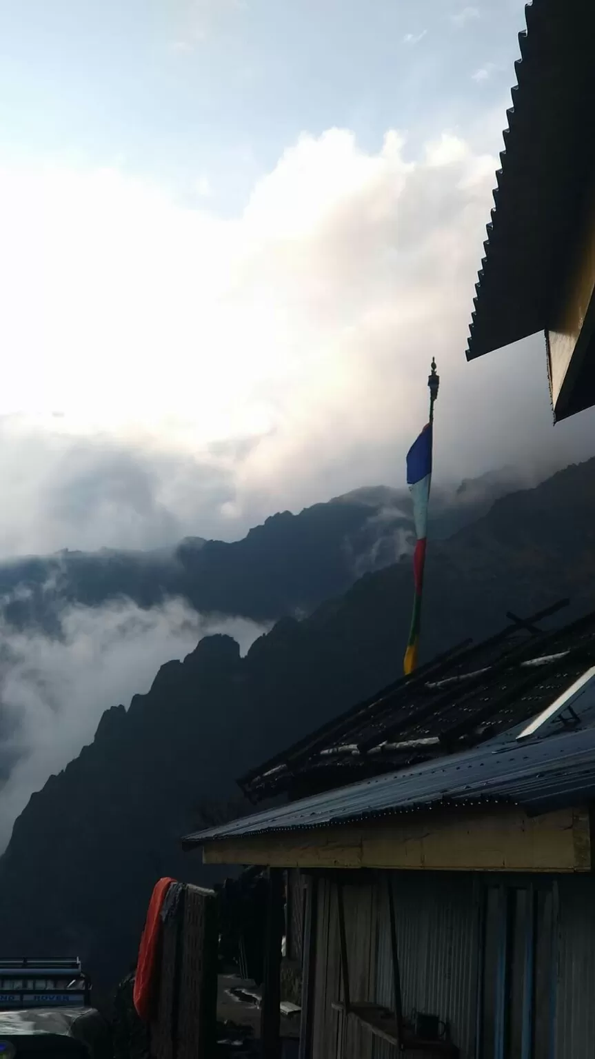 Photo of Sandakphu By Ishan Majumdar