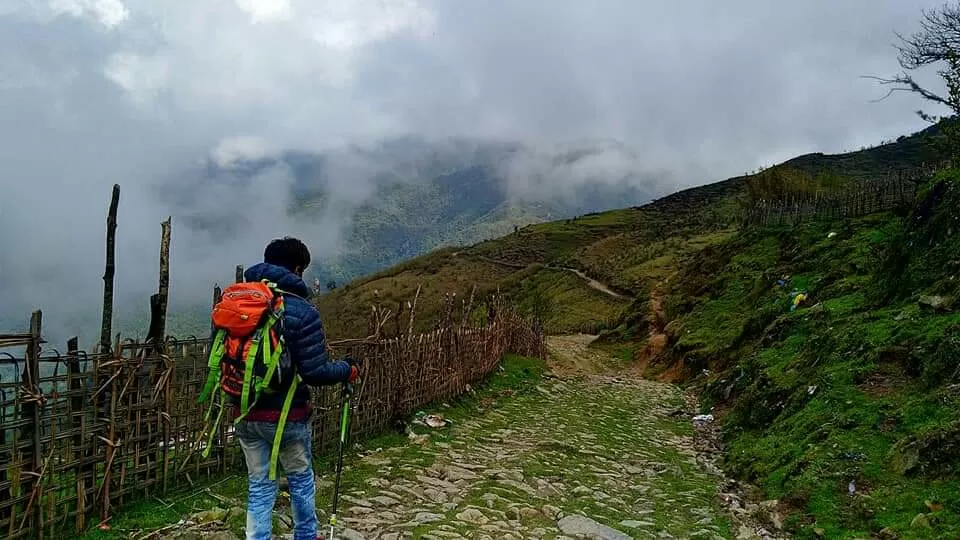 Photo of Sandakphu By Ishan Majumdar