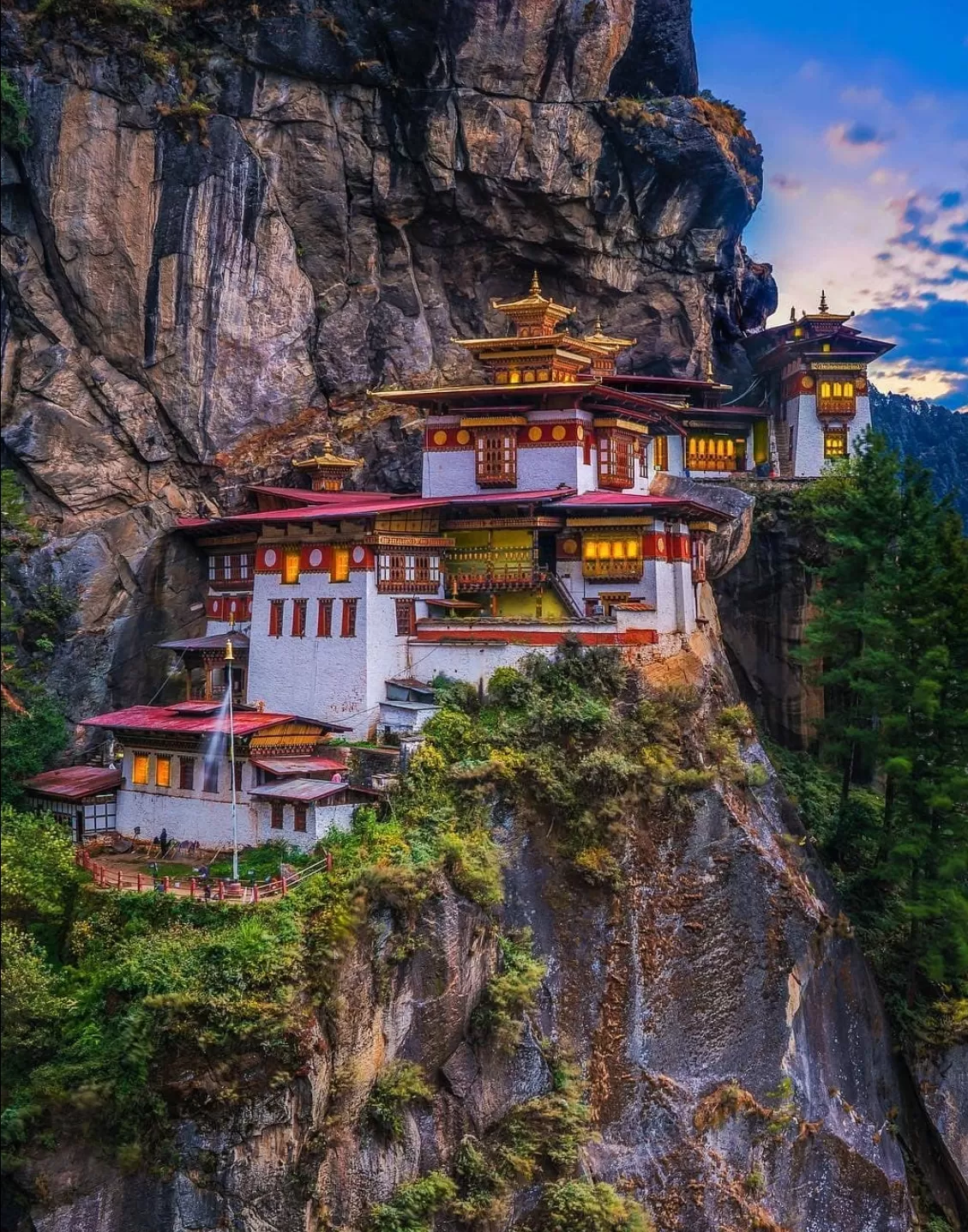 Photo of Bhutan By Aditya umre 