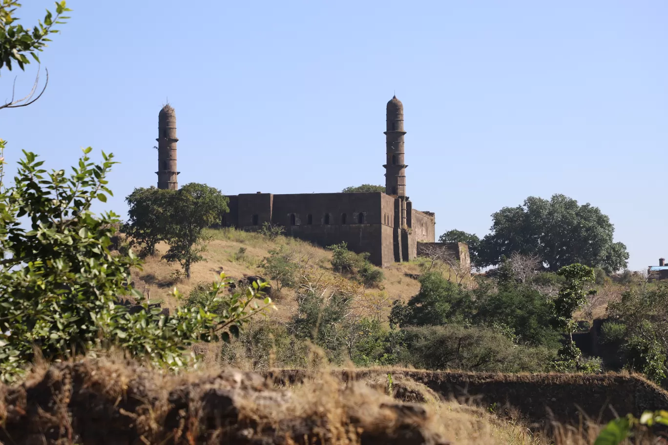 Photo of Asirgarh Fort By The Unfortunate Tales