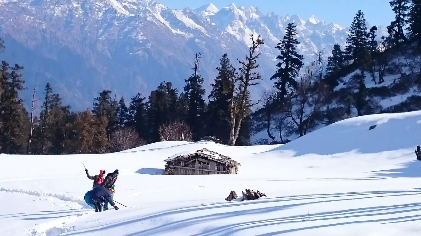 Photo of Kedarkantha Trekking By Kashish Jain