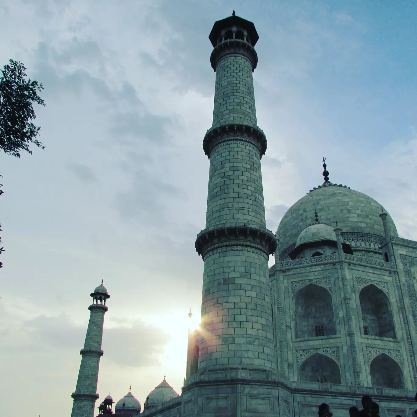 Photo of Taj Mahal By Blue Diamond Voyage