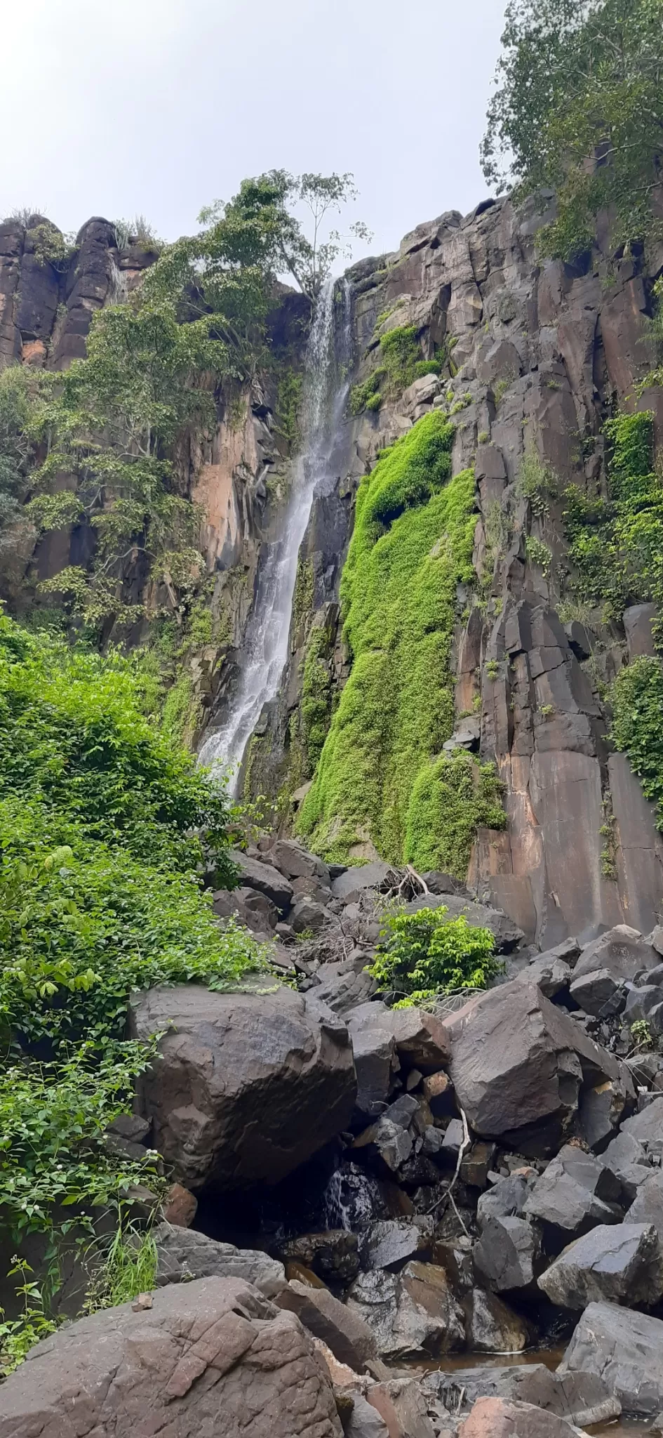 Photo of Bamniya Kund Water Fall By धरम आँजणा सेमलिया