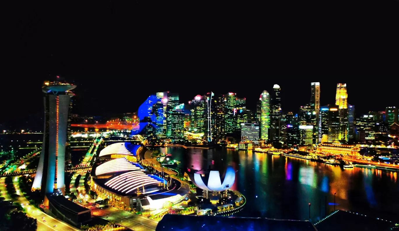 Photo of Singapore Flyer By Sonika Barje