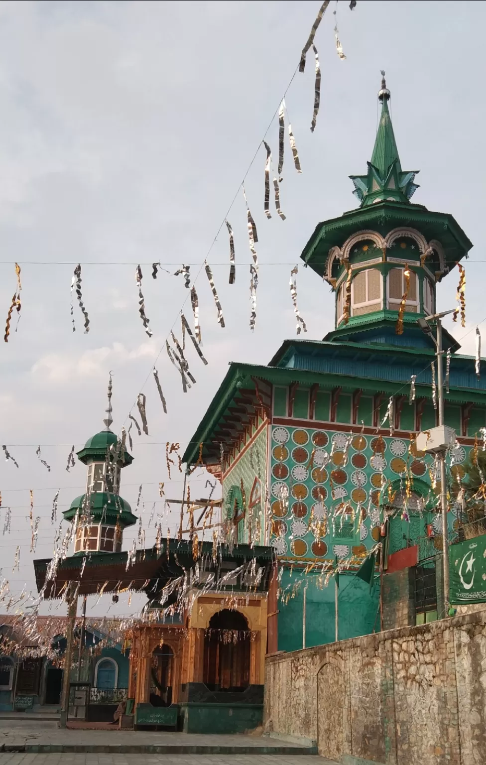 Photo of Sakhi Zain ud Din Wali (ra) Cave and Shrine Aishmuqam By Vinit Bhagat 