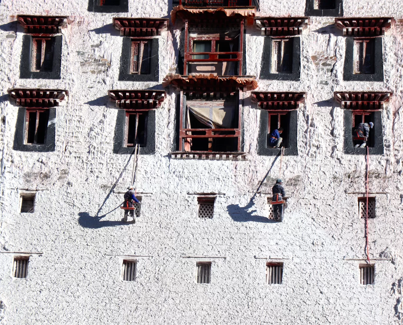 Photo of Potala Palace By Tenzin Norbu