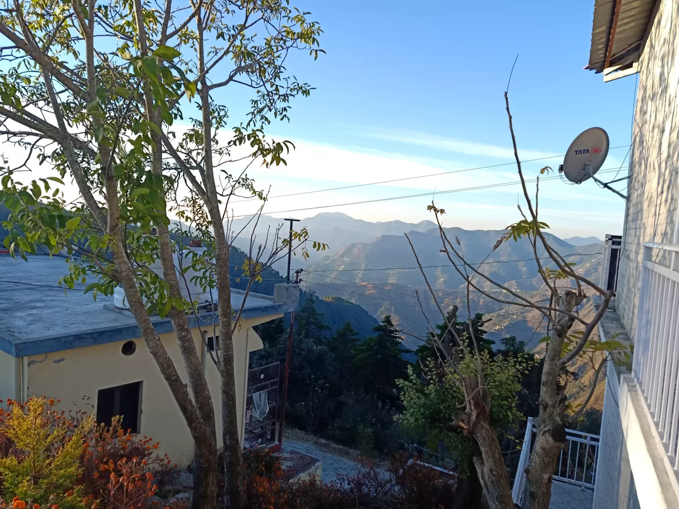 Photo of Kanatal By Prateek Sharma