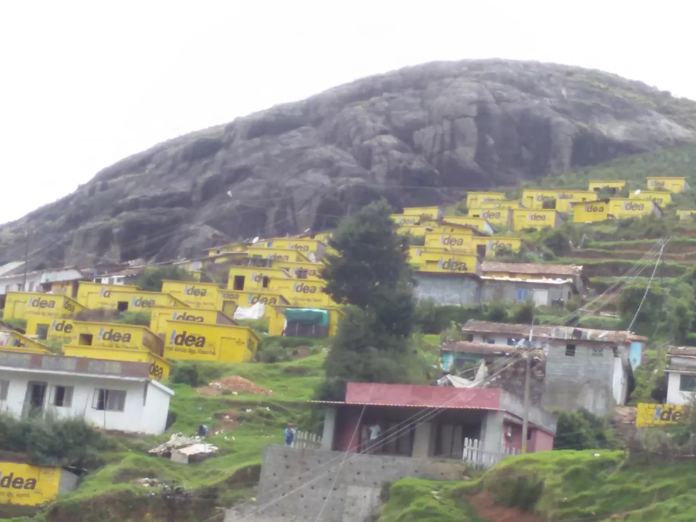 Photo of Ooty hills station By Sarita Singh