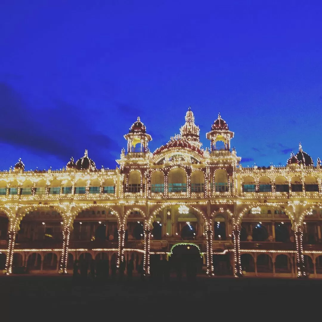 Photo of Mysore Palace By Na_ghar_hai_na_thikana (Deeksha Joshi)