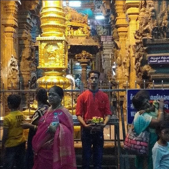 Photo of Madurai Meenakshi Amman Temple Road By singh cool