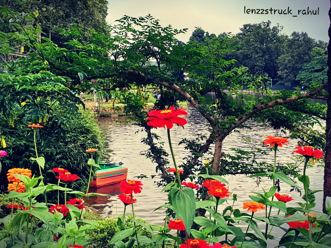 Photo of Governor's Residence By Lenzzstruck