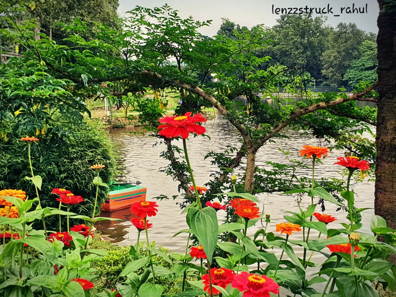 Photo of Governor's Residence By Lenzzstruck