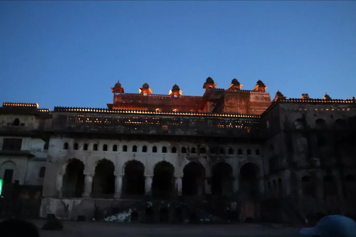 Photo of Orchha Fort complex By Lenzzstruck