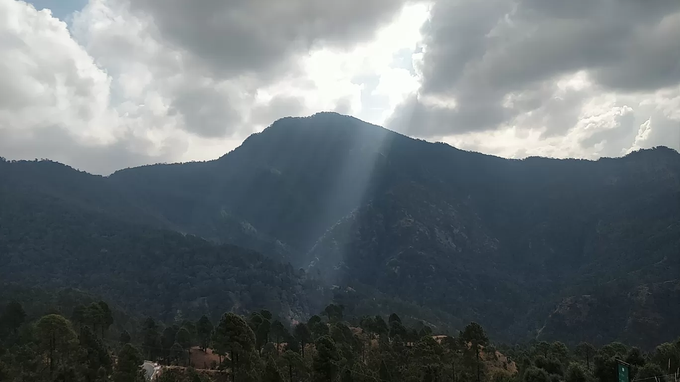 Photo of Munsyari By Mohnish Mohan