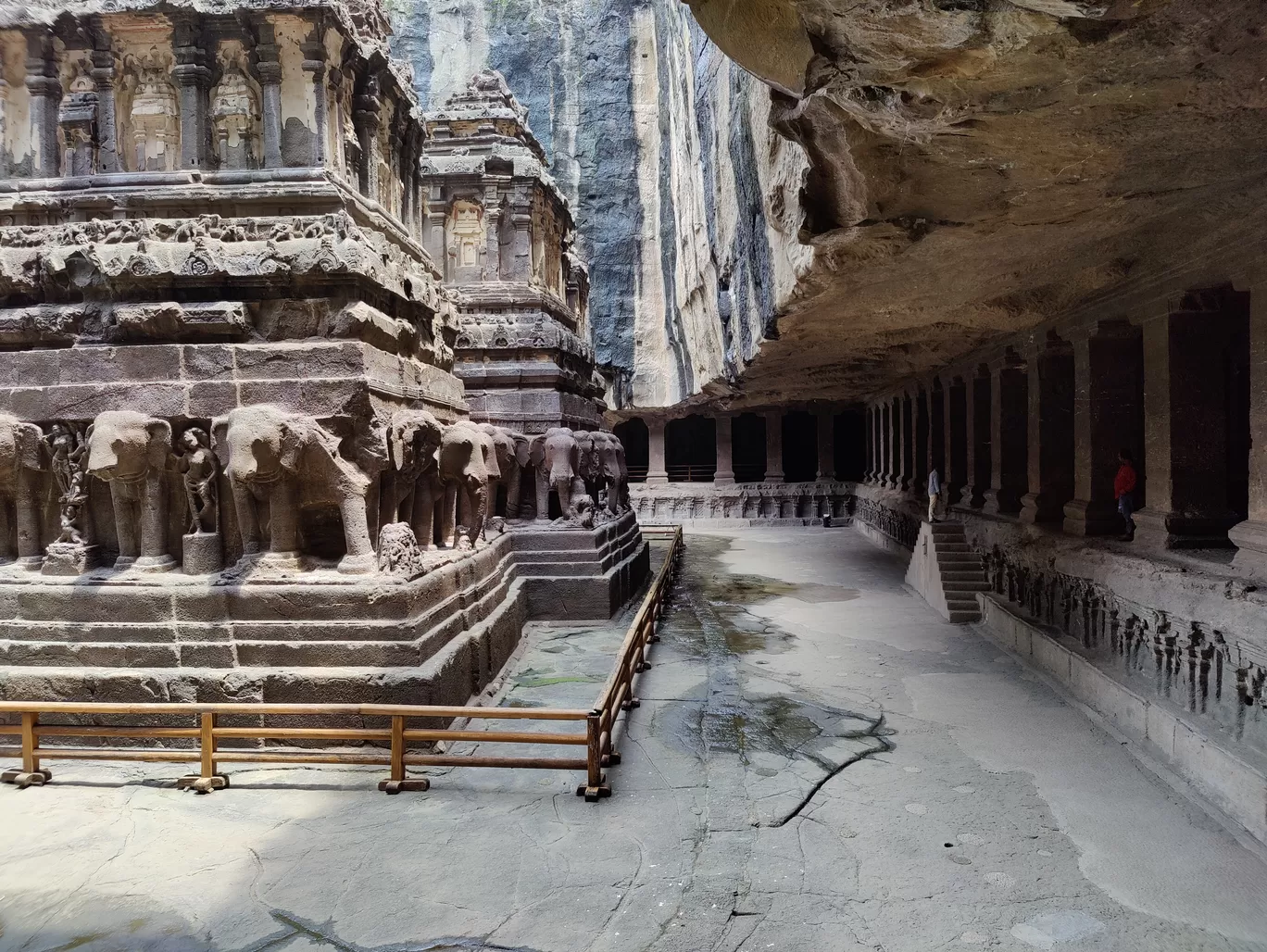 Photo of Ellora Caves By Ruturaj Gurav