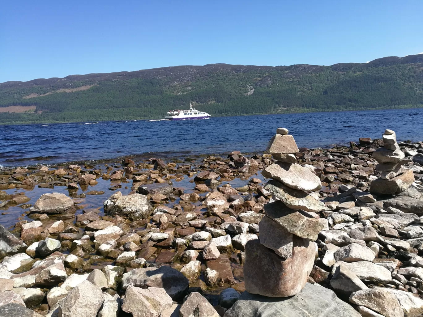 Photo of Urquhart Castle By Jatin Sachdeva