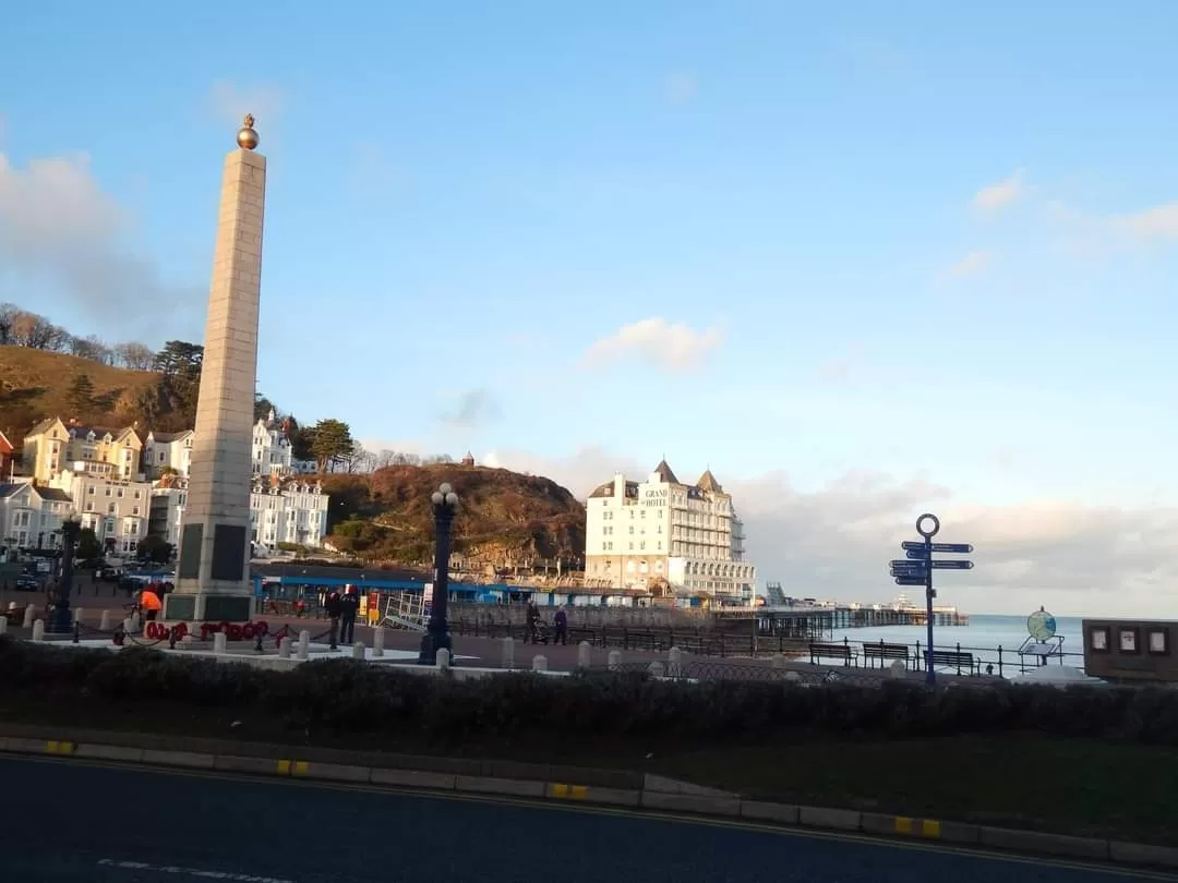 Photo of Llandudno Pier By Jatin Sachdeva