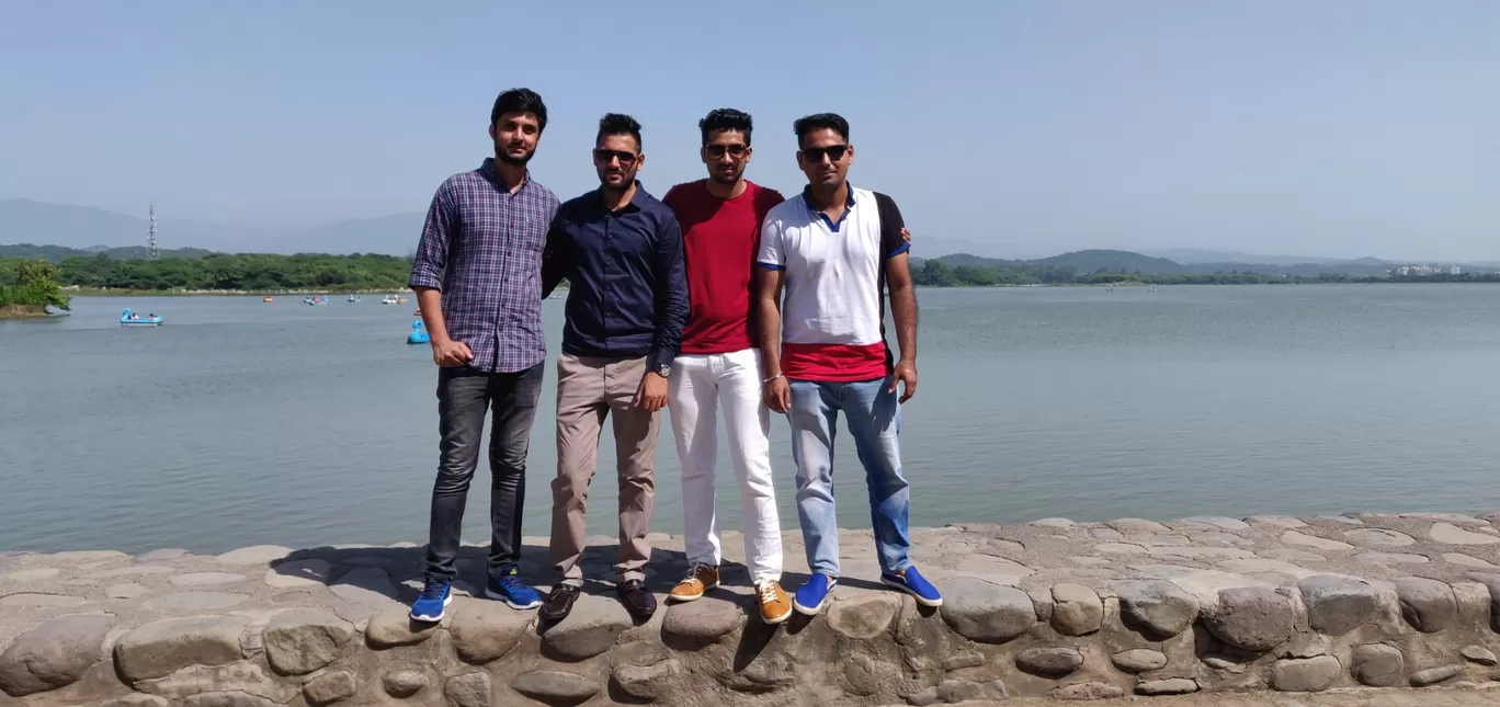 Photo of Sukhna Lake By Rocky Lambra