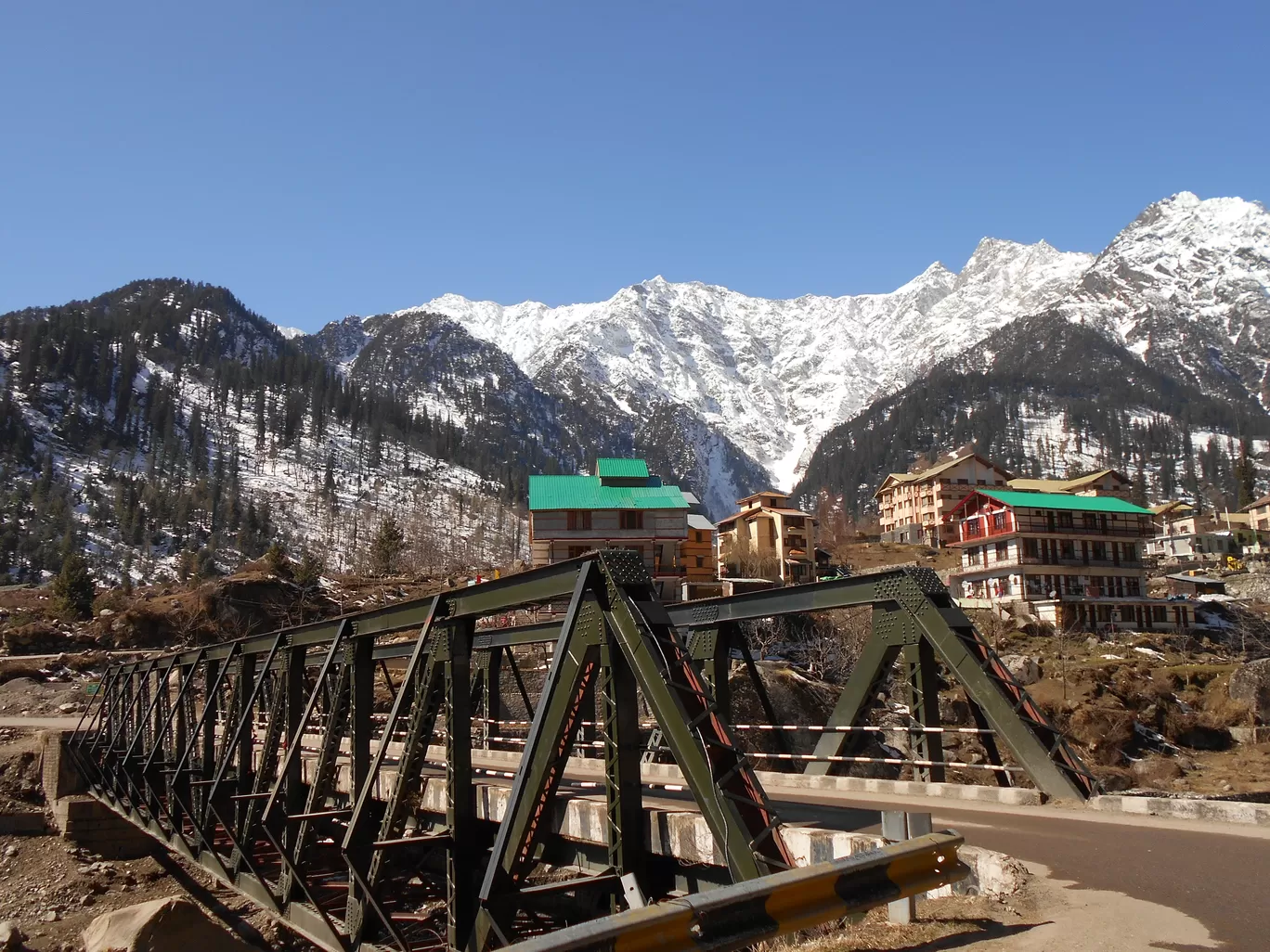 Photo of Solang Valley By Sreetanwi Chakraborty