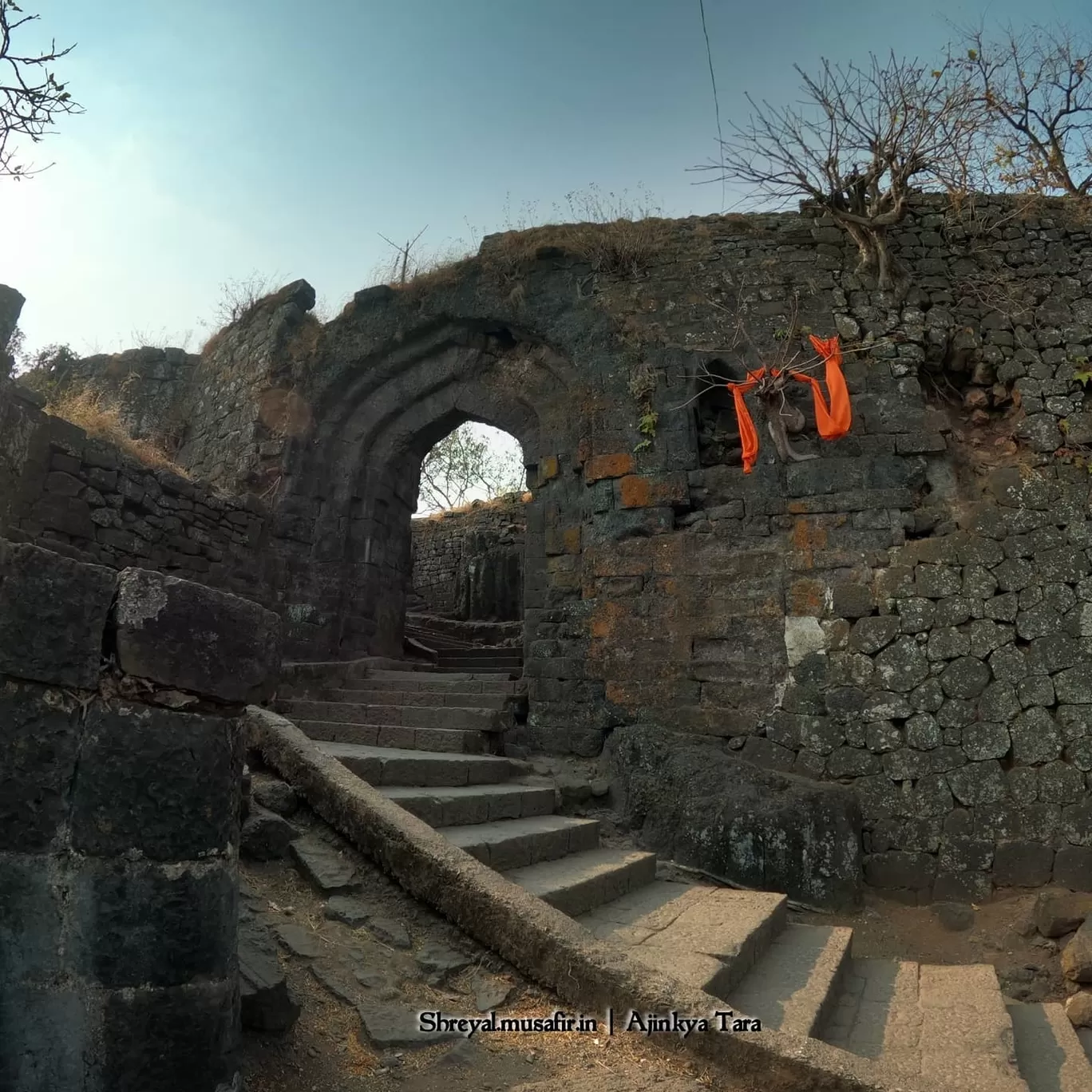 Photo of Ajinkyatara Fort By Shreyal Landge