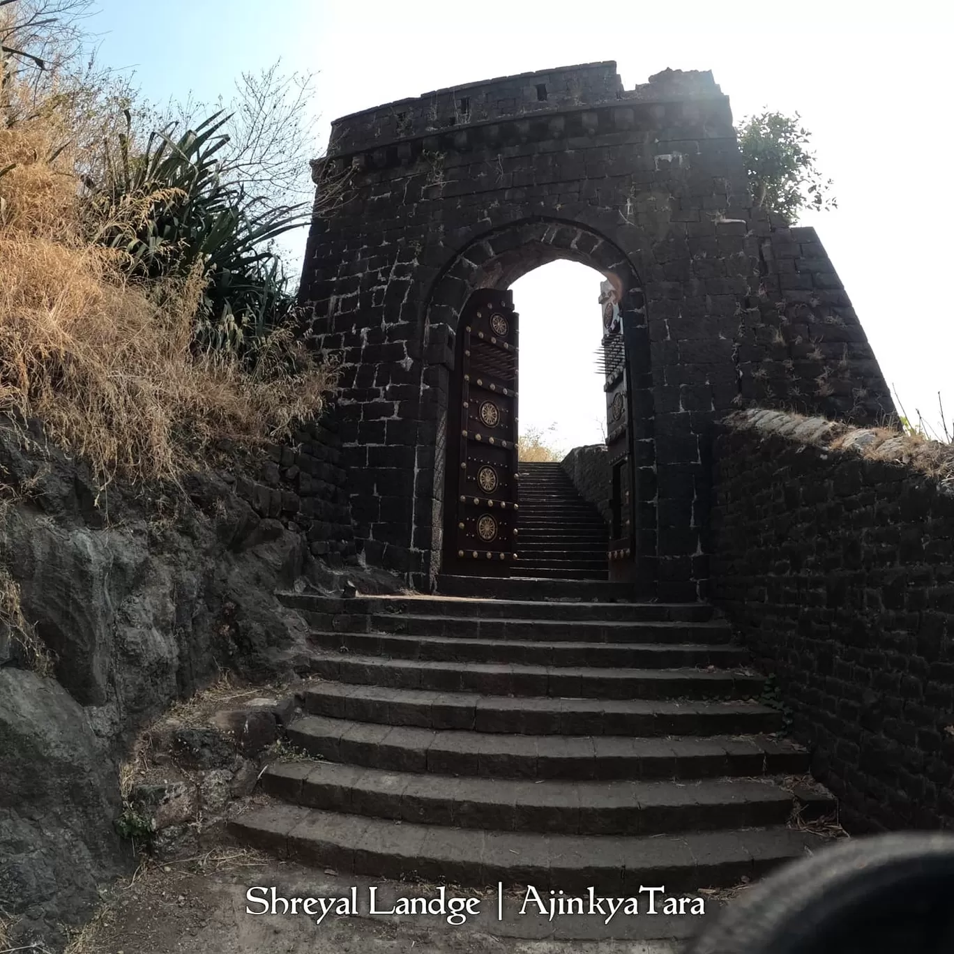 Photo of Ajinkyatara Fort By Shreyal Landge