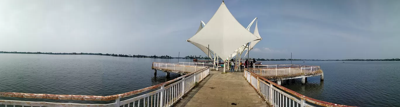 Photo of Alleppey By Hemangi Narvekar