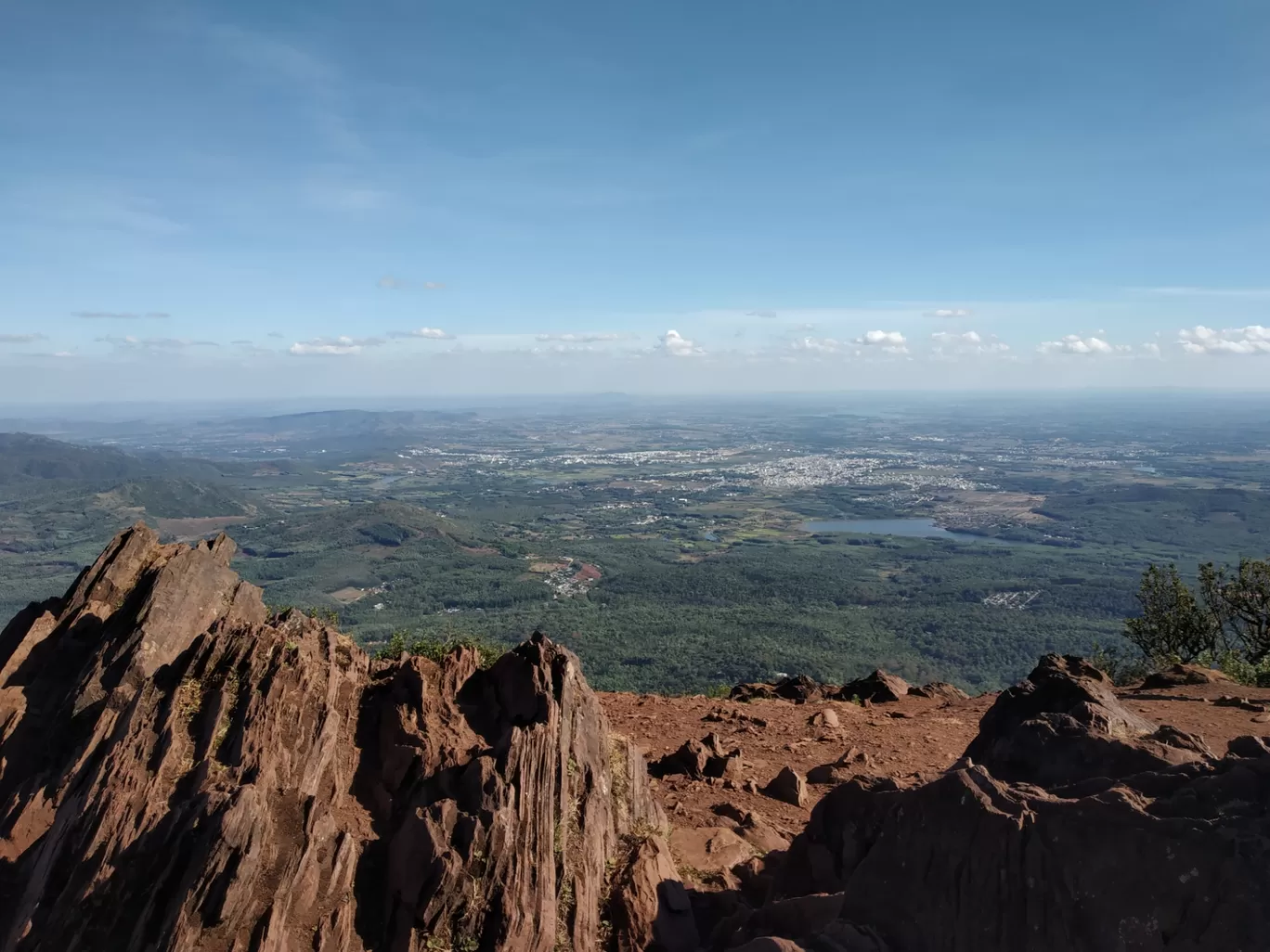 Photo of Mullayanagiri Peak By Hemangi Narvekar